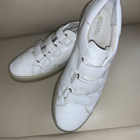 Michael Kors Craig Patent White Velcro Sneakers Size 8 1/2 - Picture 6 of 6